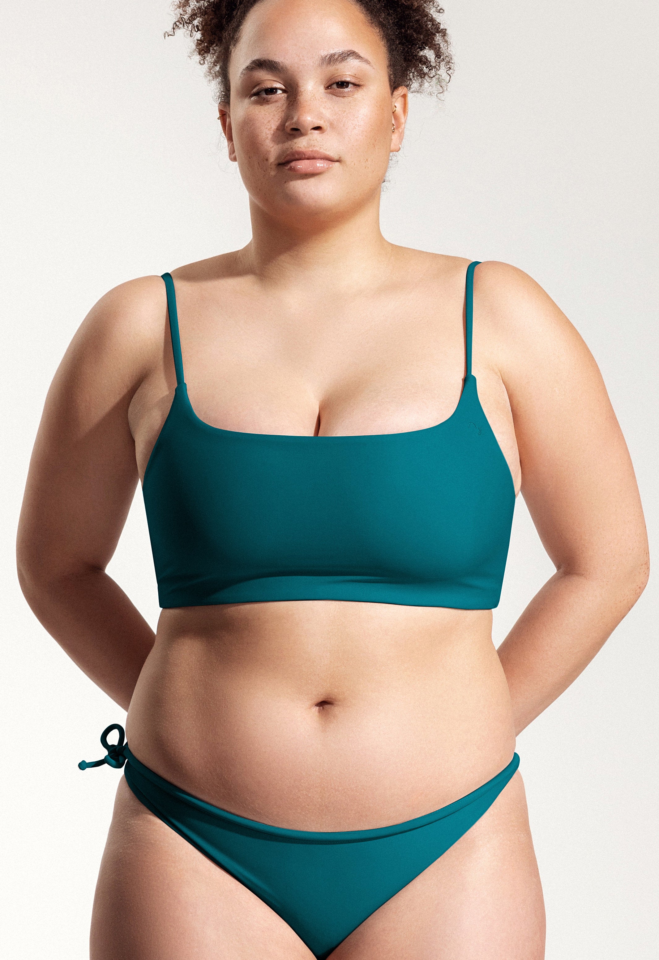 Surf Bikini Oberteil „Buri“ in Petrolblau