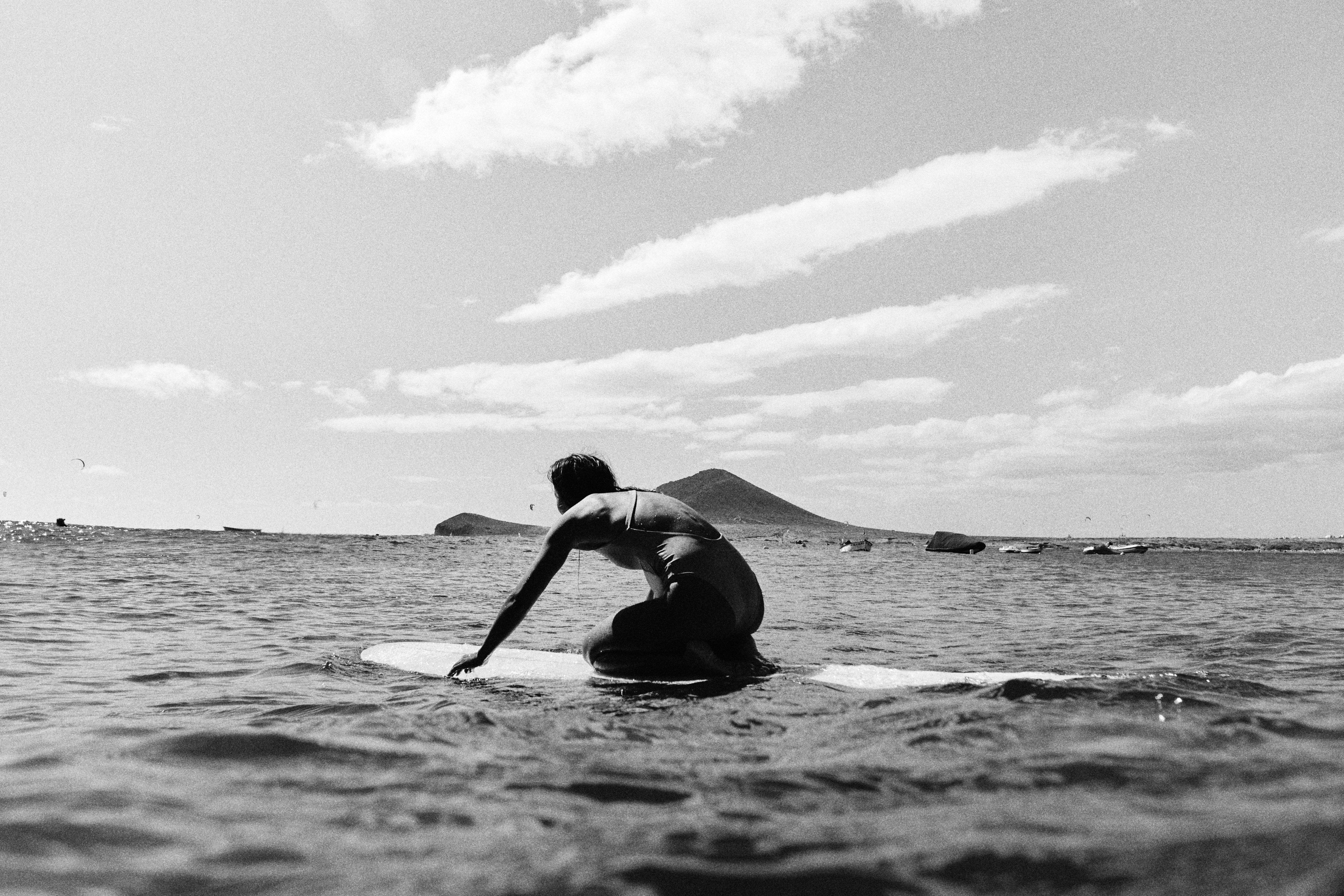 Oy-surf-bikini-signatures-24-Kelt-sagegreen-_sergiovillalbastudio_1877.jpg