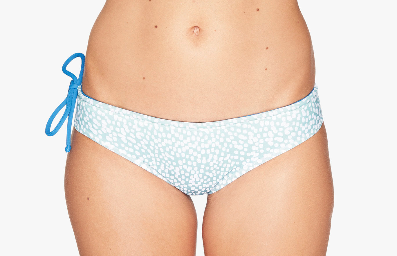 Surf Bikini Hose „Brasil“ in square dots & baltimora blau