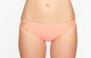Bikini Hose „Hawaii“ in sahara rot