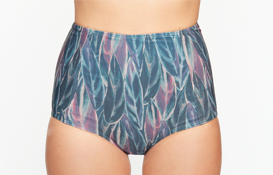 Surf Bikini Hose „Phuket“ in feather dark