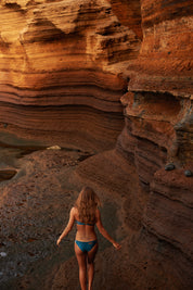 Bikini Hose „Hawaii“ in teal & frost blau