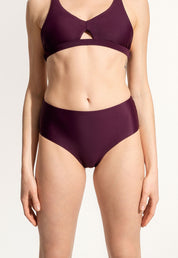 Oy Signatures Surf Bikini Hose „Fugu“ in dunkelviolett 2