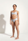 Oy Signatures Surf Bikini Oberteil „Dace“ in grau 1