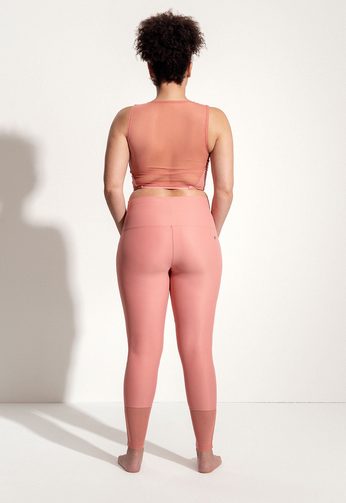 Oy-Yoga-Activewear-20-Leggings-Nias-Neo-melon-01.jpg