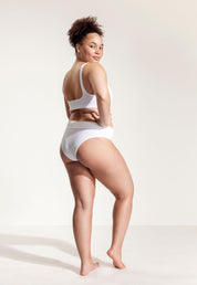 Bikini Oberteil „Vento“ in Weiss gerippt