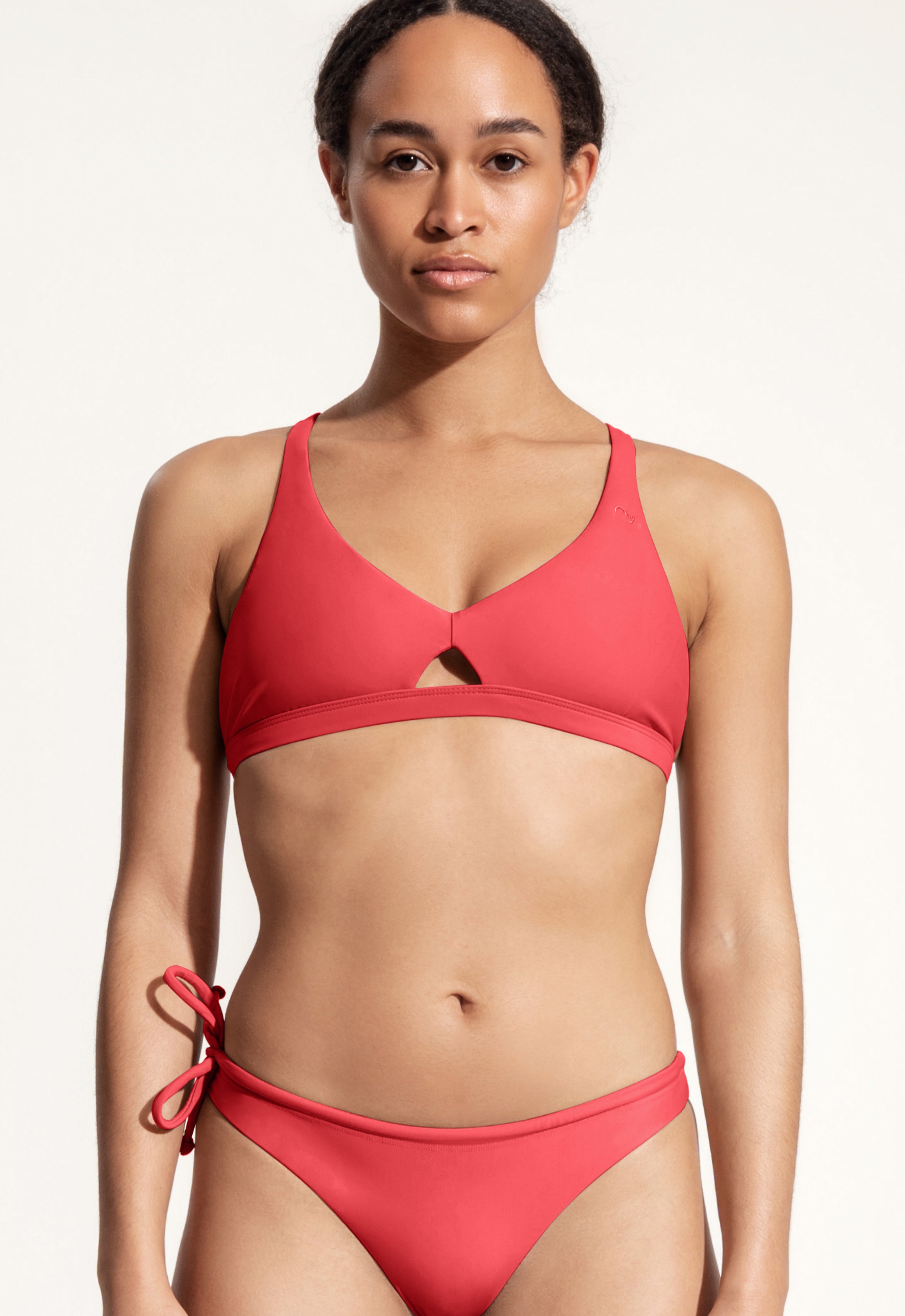 Surf Bikini Top "Coho" in strawberry red
