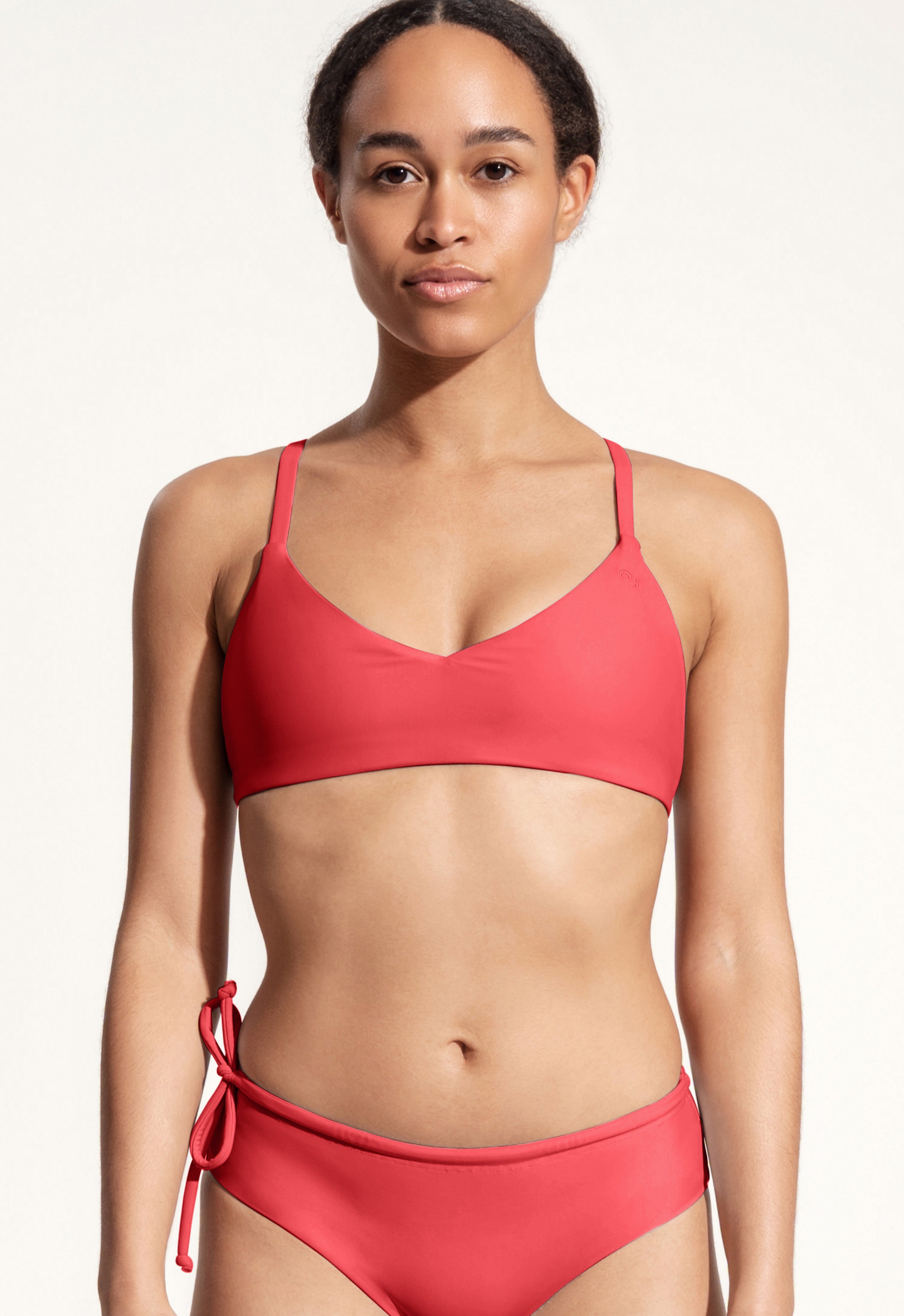 Surf Bikini Top "Dace" in strawberry red